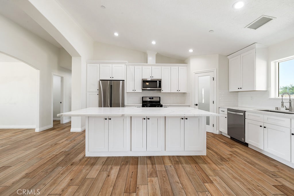 7350 Minstead Avenue