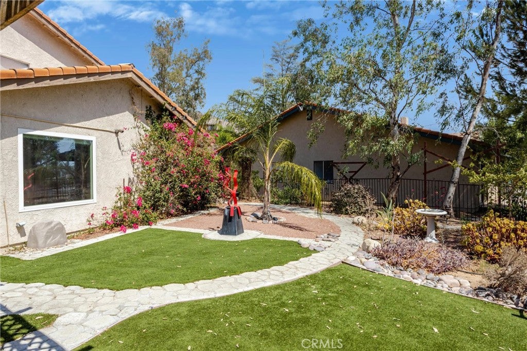 3094 Small Canyon
