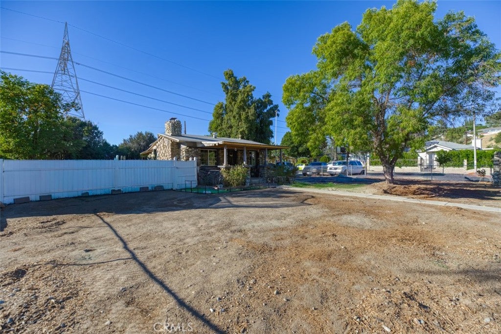 11103 Allegheny ST, Sun Valley CA 91352