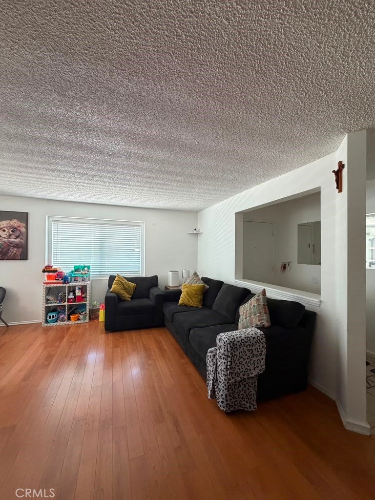 26964 Flo Ln 323