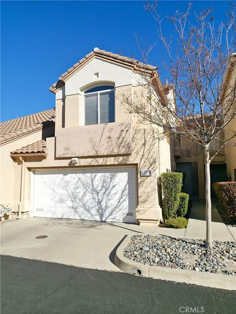 Photo of 657 Cardinal Ridge Lane #B, Simi Valley, CA 93065 (MLS # SR26055482)
