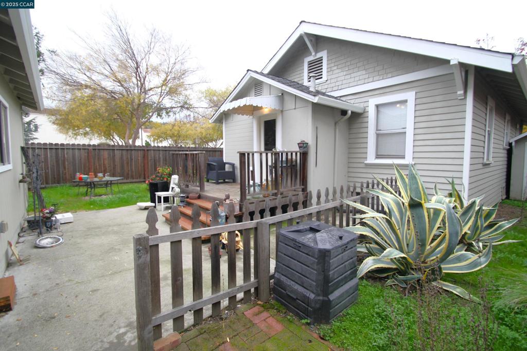 OLD MARTINEZ - Residential