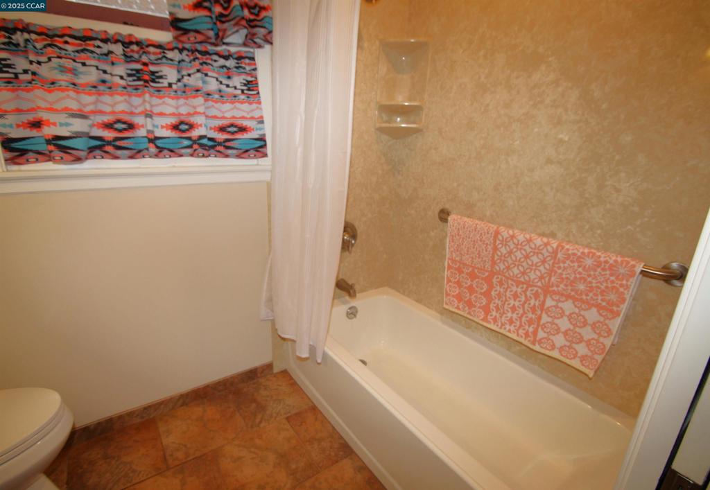 OLD MARTINEZ - Residential