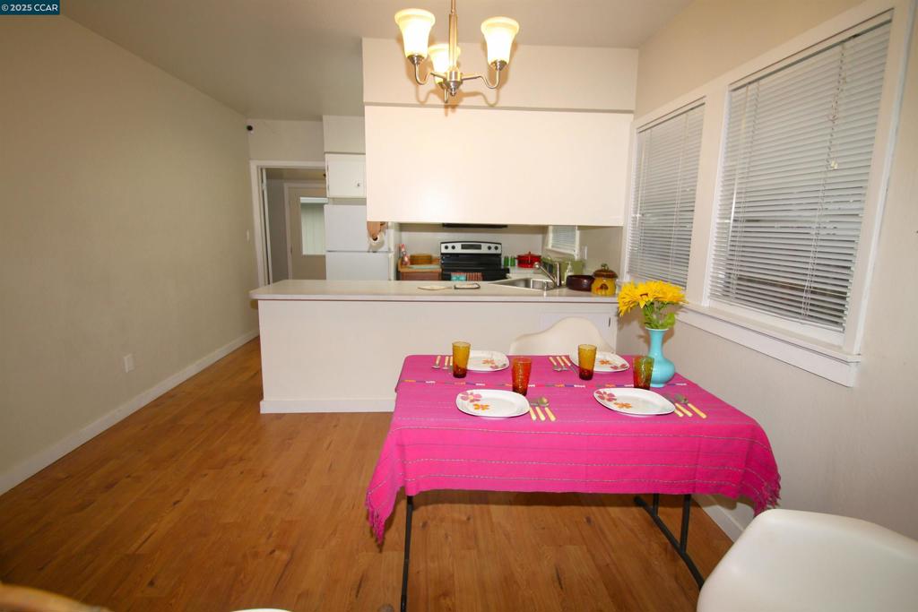 OLD MARTINEZ - Residential