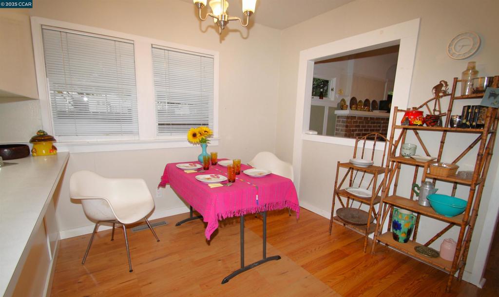 OLD MARTINEZ - Residential