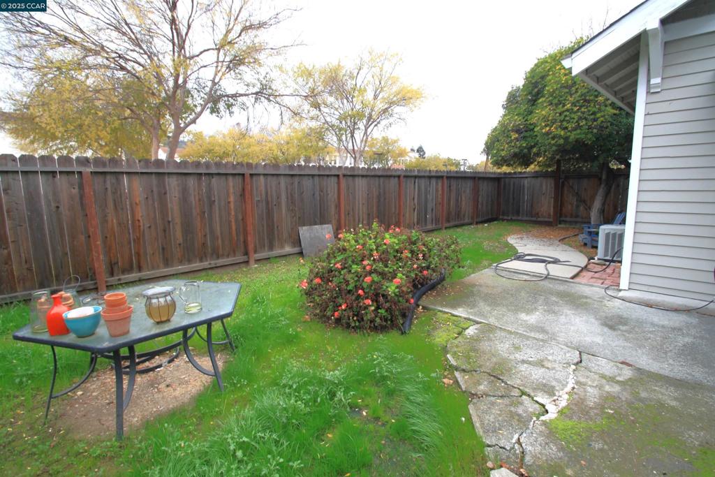 OLD MARTINEZ - Residential