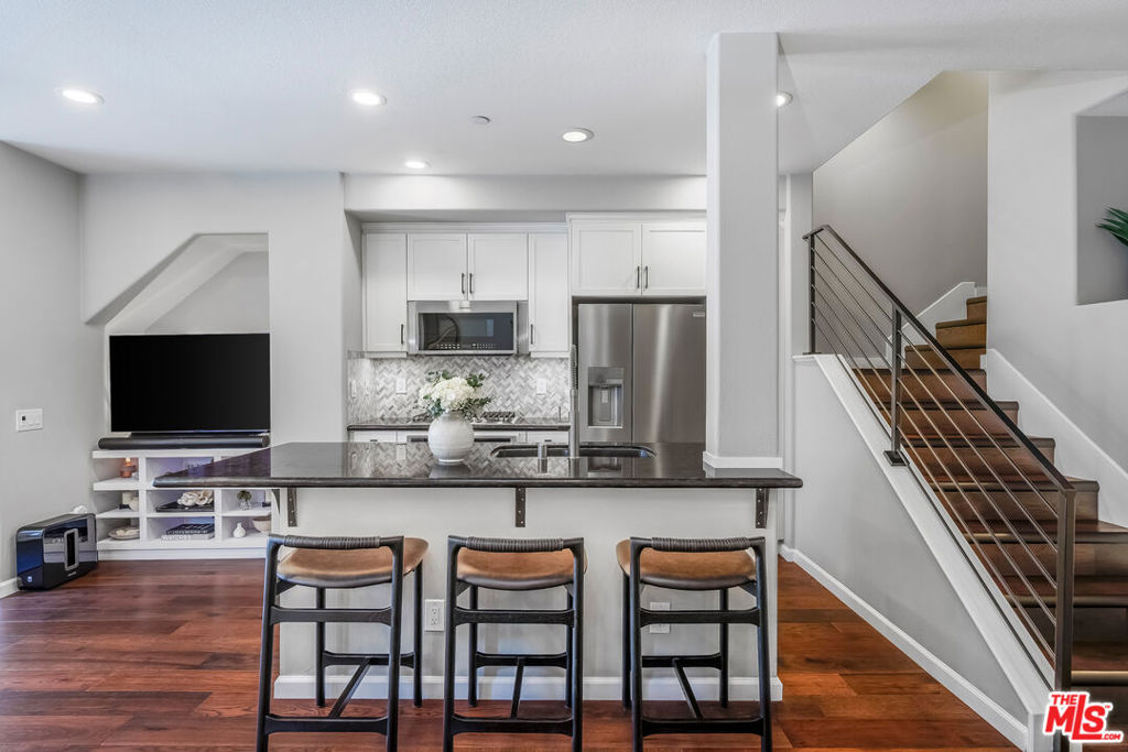 5510 W 149th Place 10