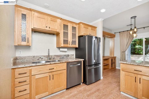 Photo of 3861 Vine St ST, Pleasanton, CA 94566 (MLS # 41152424)