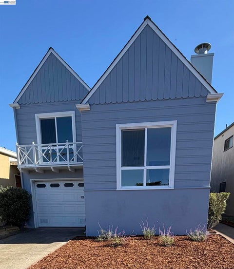Photo of 879 S Mayfair Ave AVE, Daly City, CA 94015 (MLS # 41152680)