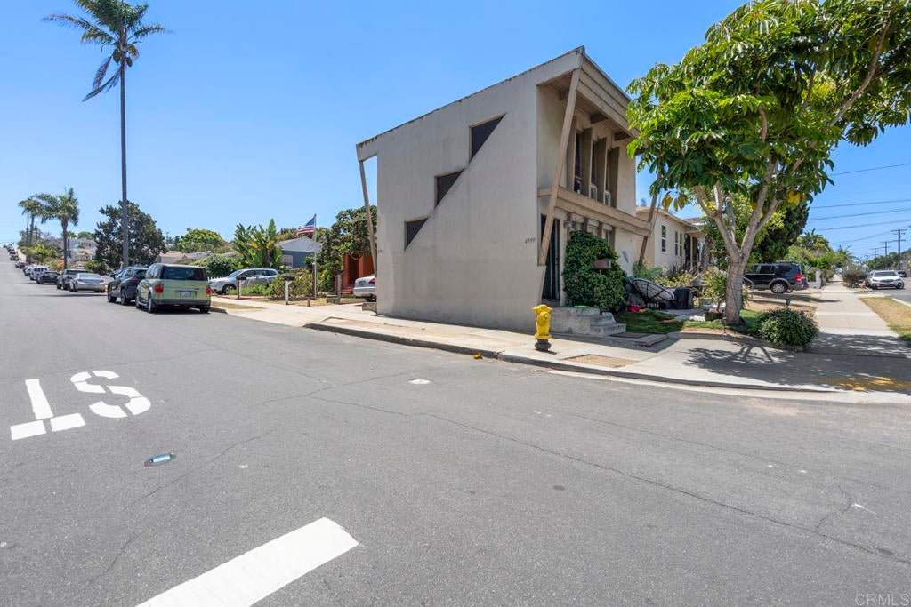 4597 Long Branch Avenue
