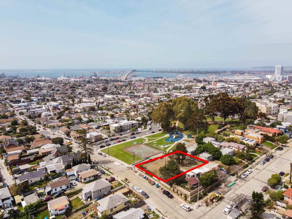 Attention developers and investors! Here's your chance to own an incredible development opportunity in the highly sought-after Grant Hill neighborhood of San Diego. Coming soon to the market is a vacant lot spanning approximately 9,607 sq ft, which will be sold with the small parcel attached to the lot (APN# 535-520-21-00) for a total of 10,069 sq ft, including the lot next door that's approximately 462 sq ft. With so much space to work with, the possibilities for development are endless. Feasibility studies and more details about the property will be available on May 4th, 2023, providing valuable information for your development plans. Please note that all information in this listing is subject to verification by the buyer. Don't miss this amazing opportunity - contact us today to learn more and schedule your visit to this Grant Hill property.