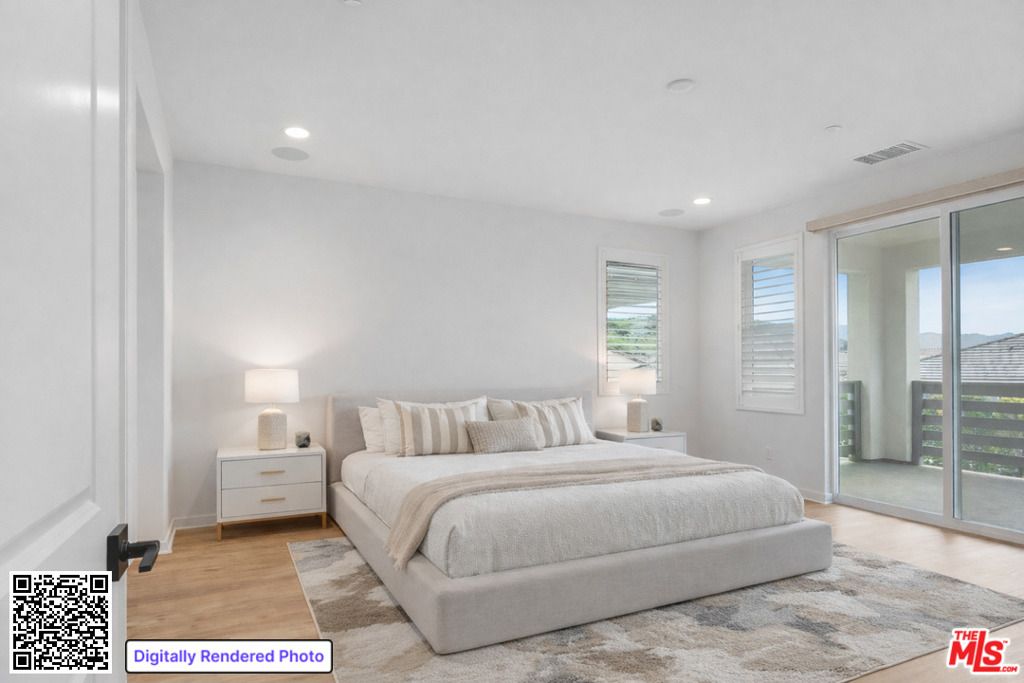 Photo of 18130 Radiance Lane, Santa Clarita, CA 91350 (MLS # 26727243)