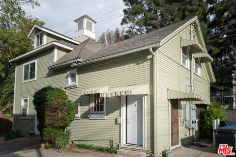 Photo of 824 S Bonnie Brae Street #2, Los Angeles, CA 90057 (MLS # 25625783)