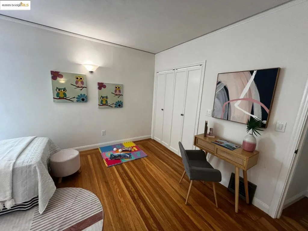 Berkeley, California 94707, United States, 3 Bedrooms Bedrooms, ,2 BathroomsBathrooms,Residential,Active,177294