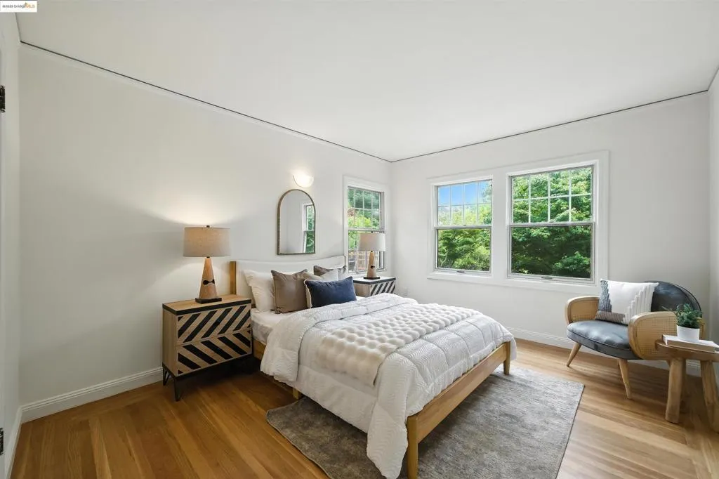 Berkeley, California 94707, United States, 3 Bedrooms Bedrooms, ,2 BathroomsBathrooms,Residential,Active,177294