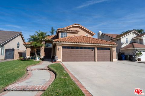 Photo of 3109 E Black Horse Drive, Ontario, CA 91761 (MLS # 26657765)