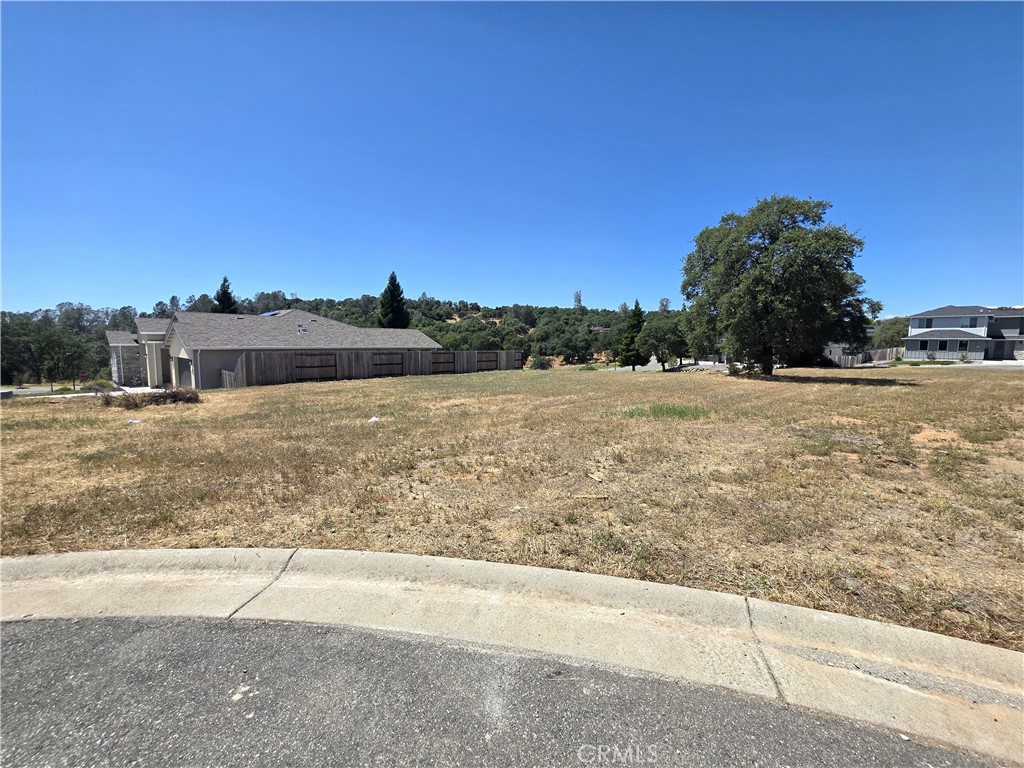 3 Stepping Stone Ct