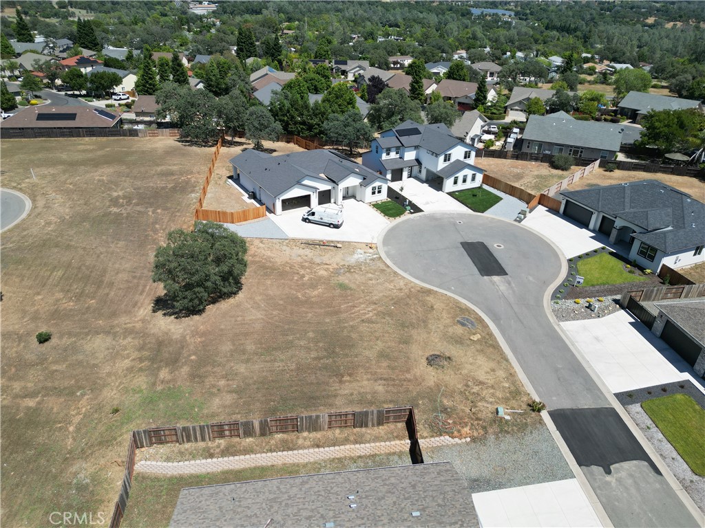 3 Stepping Stone Ct