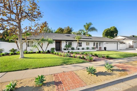 Photo of 11891 Gladstone Drive, North Tustin, CA 92705 (MLS # NP25257705)