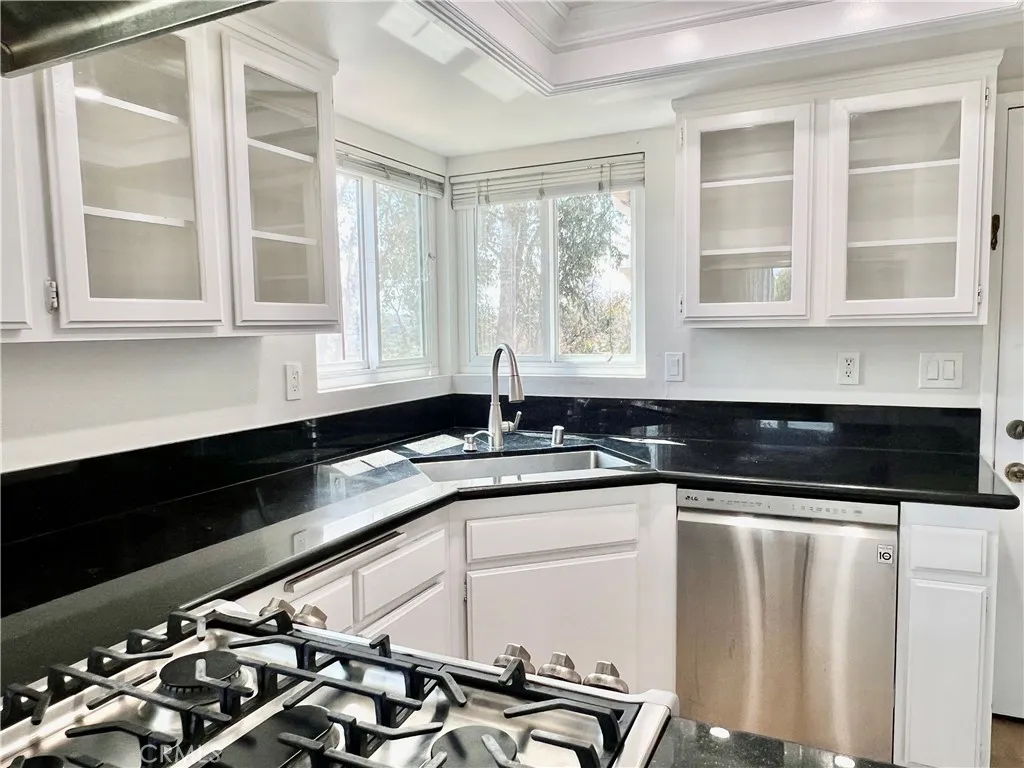 Laguna Niguel, California 92677, United States, 3 Bedrooms Bedrooms, ,2 BathroomsBathrooms,Residential,Active,185998