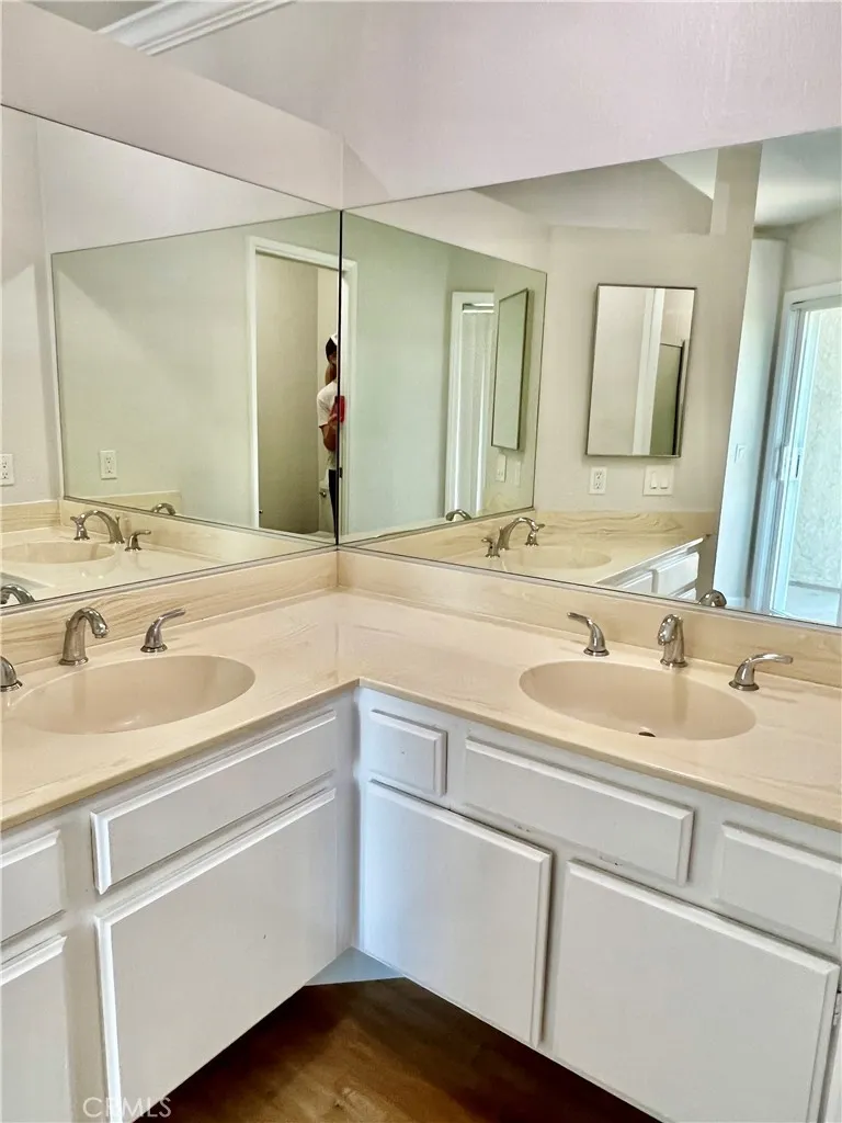 Laguna Niguel, California 92677, United States, 3 Bedrooms Bedrooms, ,2 BathroomsBathrooms,Residential,Active,185998