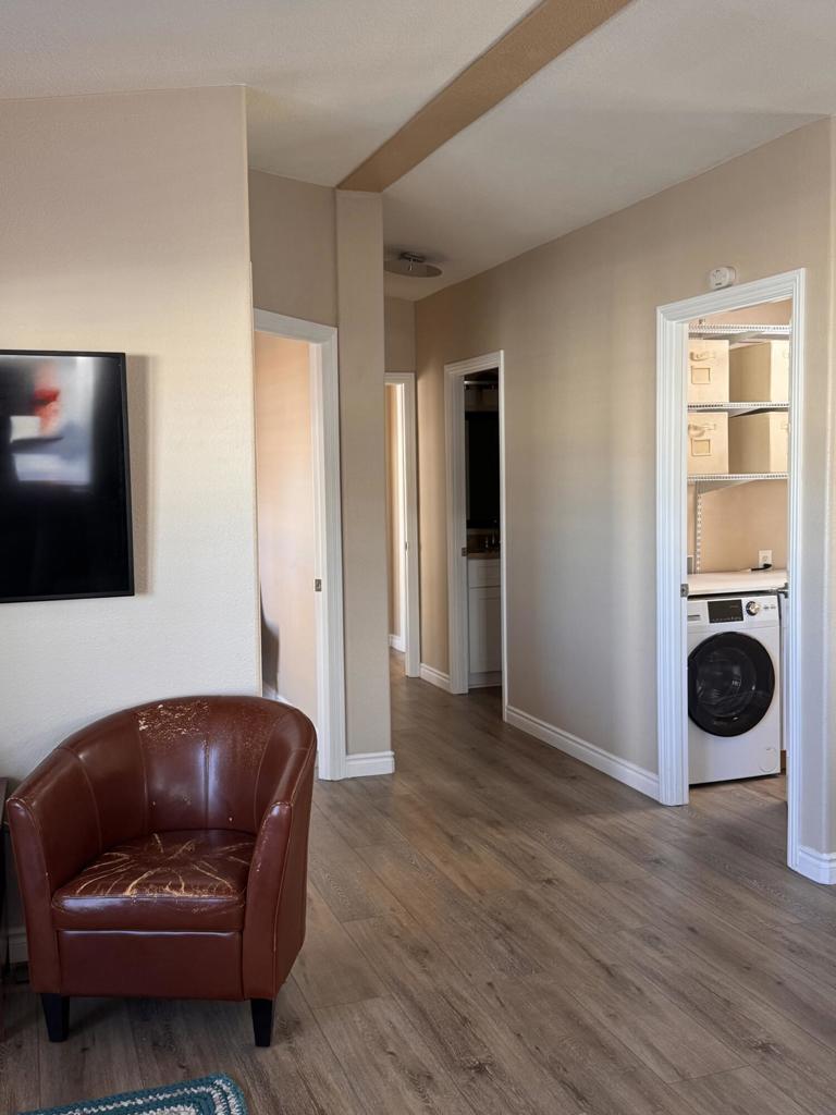 70260 Highway 111 32