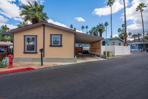Photo of 70260 Highway 111 #32, Rancho Mirage, CA 92270 (MLS # 219143238DA)