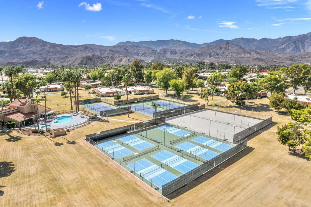 Mountain View Villas - Residential