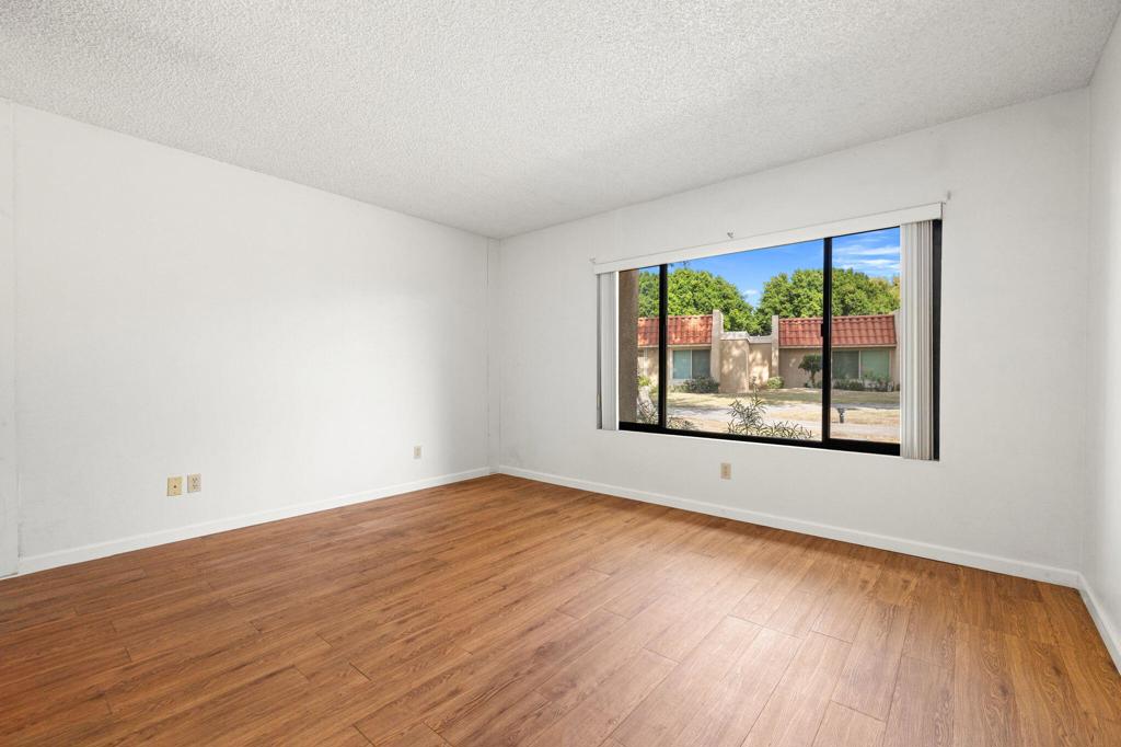 Mountain View Villas - Residential