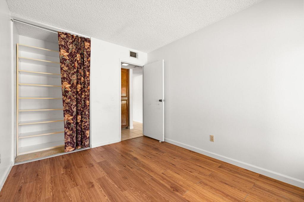 Mountain View Villas - Residential