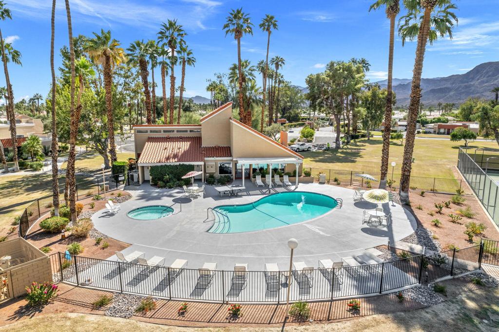 Mountain View Villas - Residential