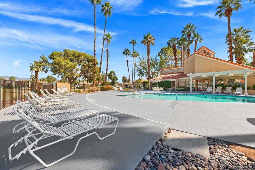 Mountain View Villas - Residential