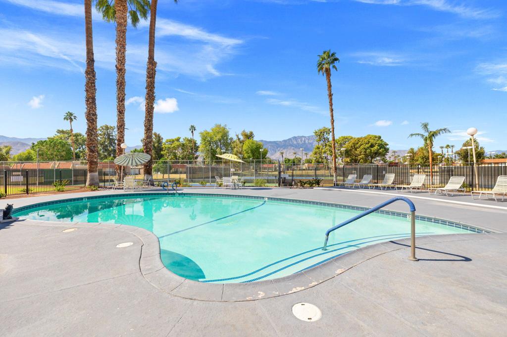 Mountain View Villas - Residential