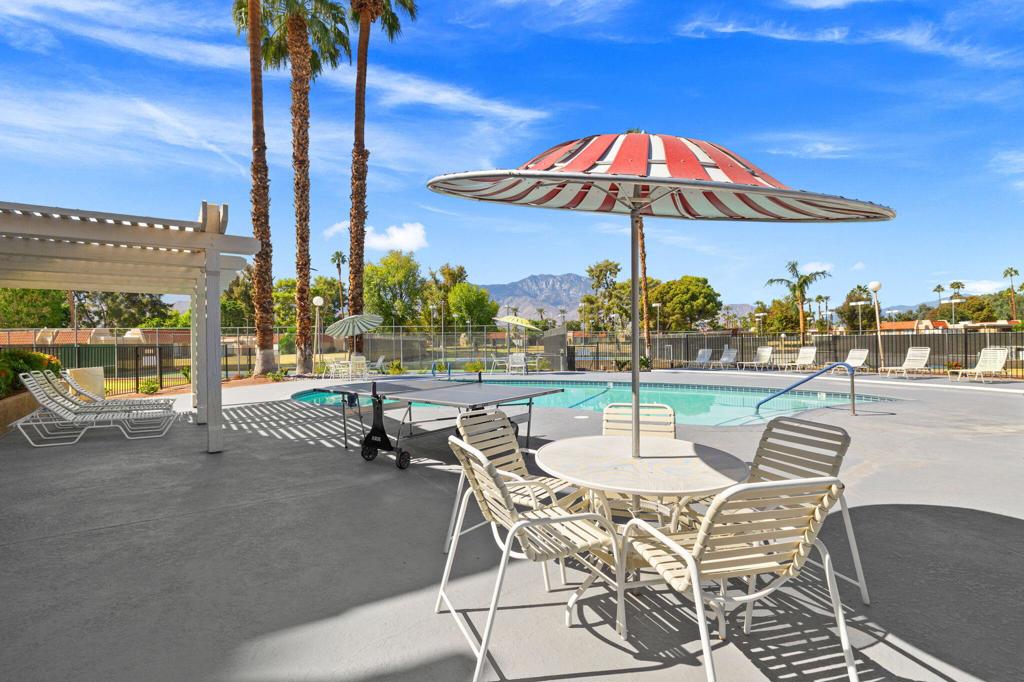 Mountain View Villas - Residential