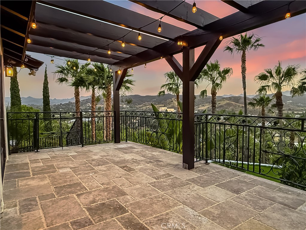 Custom - Residential