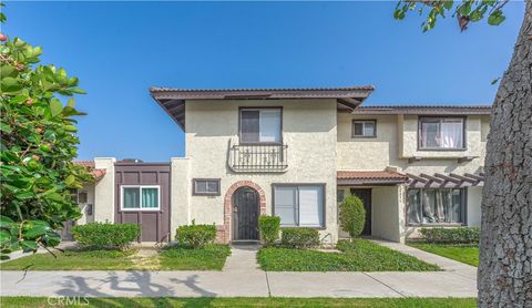 Photo of 14886 Cordoba Plaza, Westminster, CA 92683 (MLS # OC25251719)