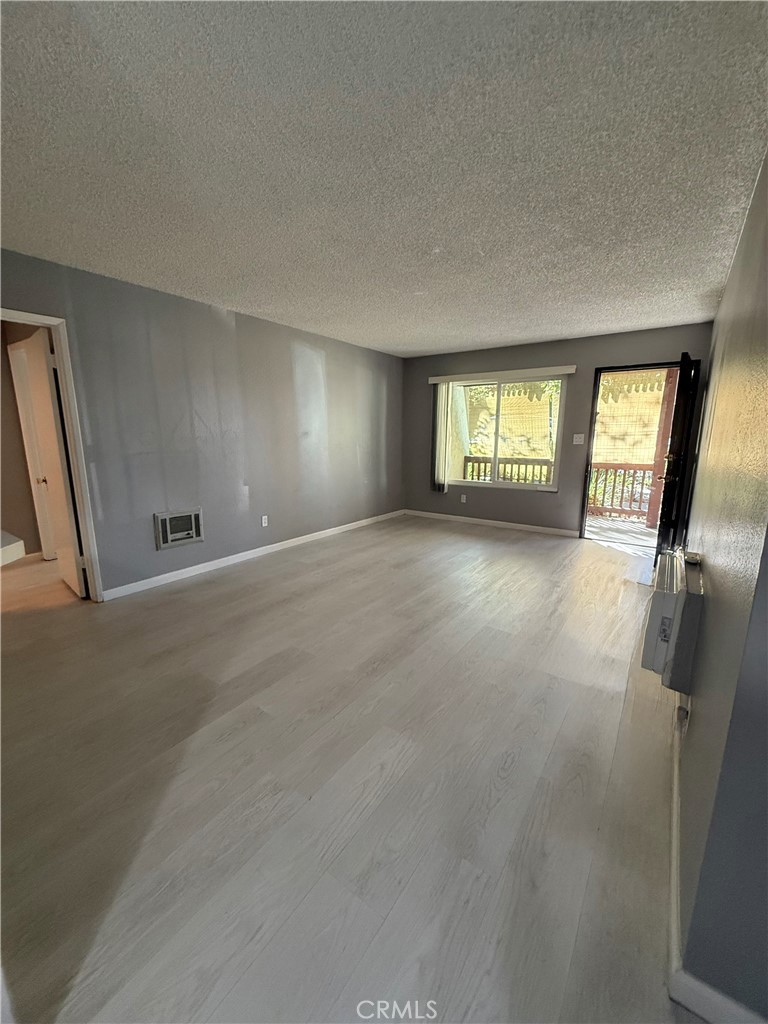 MacArthur Village (MAVL) - Residential Lease