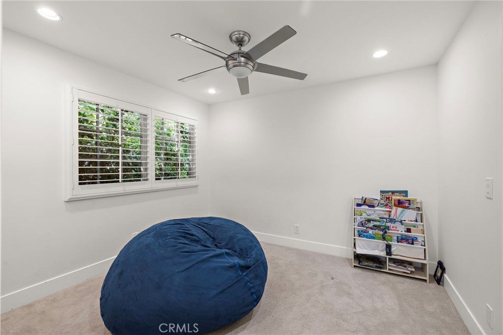 2201 Aralia, Newport Beach CA 92660 - Photo 29