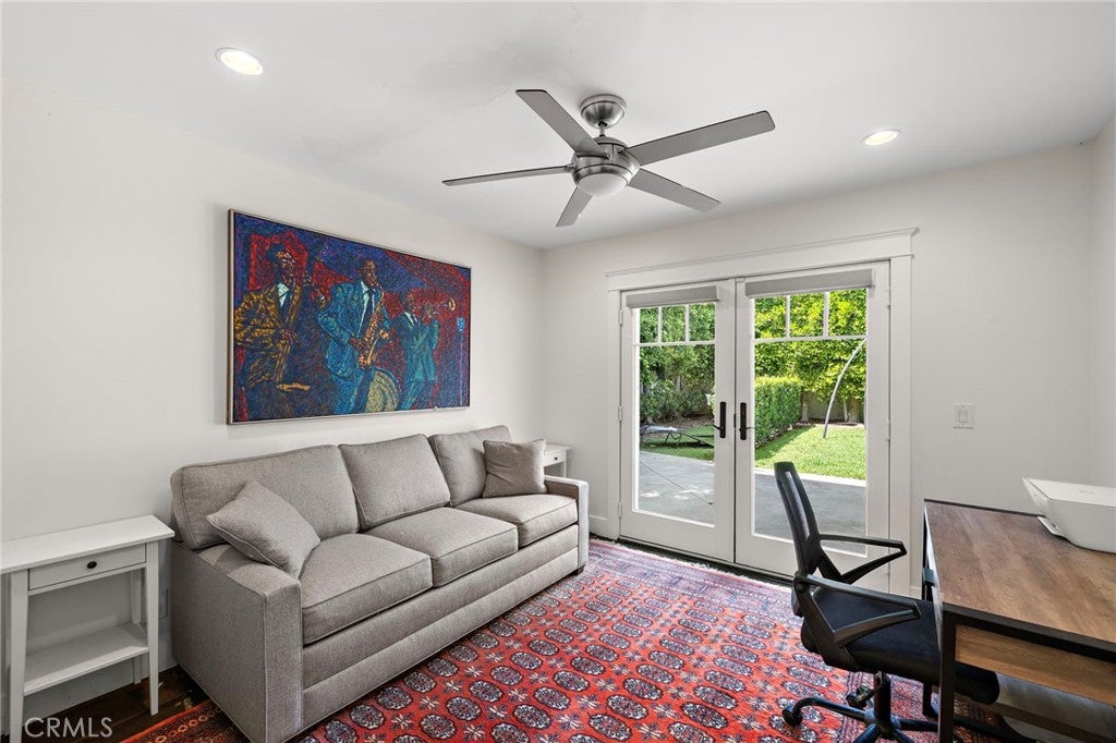 2201 Aralia, Newport Beach CA 92660 - Photo 19