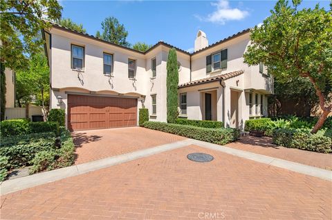 Photo of 171 coyote brush, Irvine, CA 92618 (MLS # OC25218300)