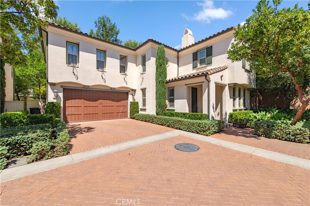 This exceptional single-family residence offers sophisticated, family-friendly living in one of Irvine’s most sought-after neighborhoods. Built in 2013 and spanning approximately 3,179 sq ft, the home provides generous living spaces, four bedrooms and four bathrooms, and a thoughtfully designed floor plan that balances privacy and shared living. The property sits on a well-maintained corner lot and benefits from mature landscaping and a private outdoor area suitable for entertaining or quiet relaxation.
Located in Portola Springs, the property is close to parks, walking trails, and community amenities, top public schools include Loma Ridge Elementary, Jeffrey Trail Middle School, and Portola High School.