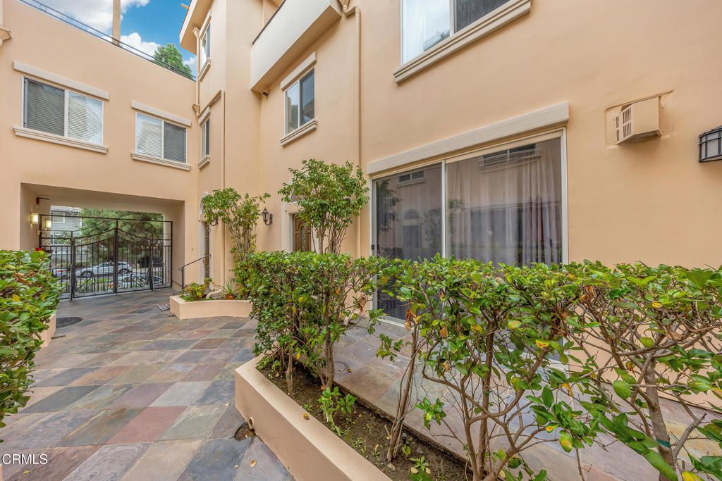 Photo of 4732 Radford Avenue #8, Valley Village, CA 91607 (MLS # P1-24924)