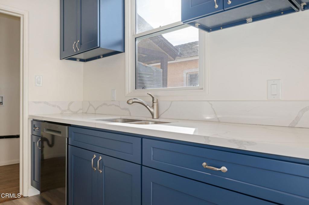 Fremont Square - 0334 - Residential