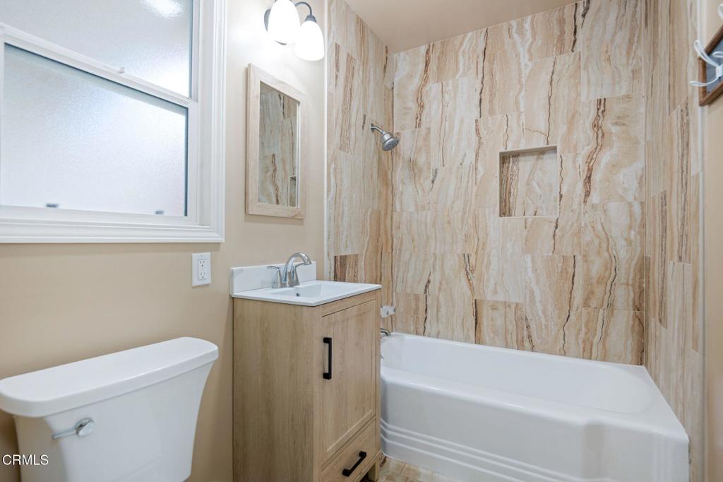 Fremont Square - 0334 - Residential