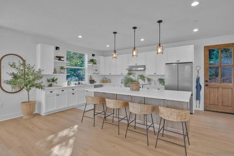 2396 Cape Horn Ave Julian CA 92036
