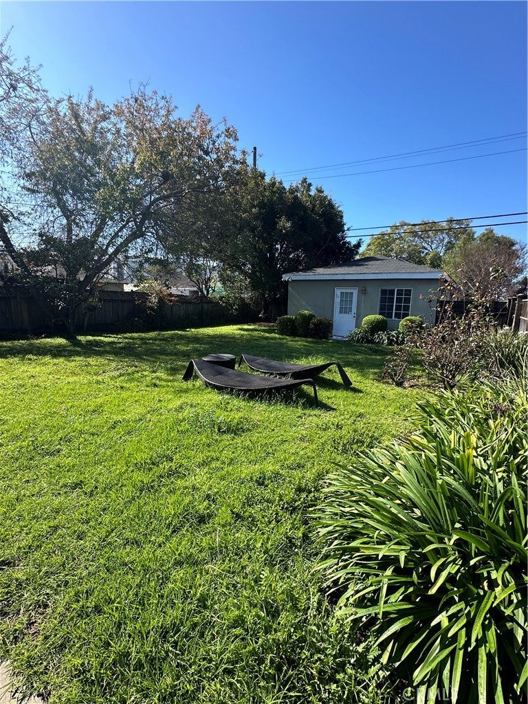 2303 Amherst