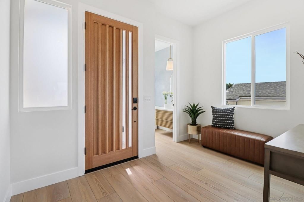 Photo of 1850 Illion St St, San Diego, CA 92110 (MLS # 250042192SD)