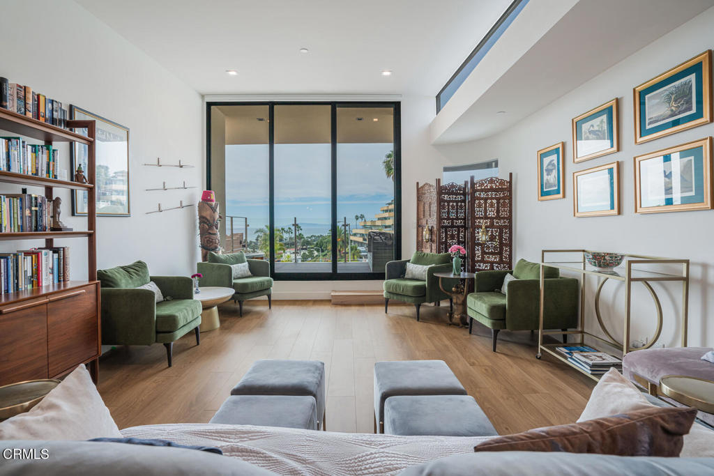 310 N Kalorama Street