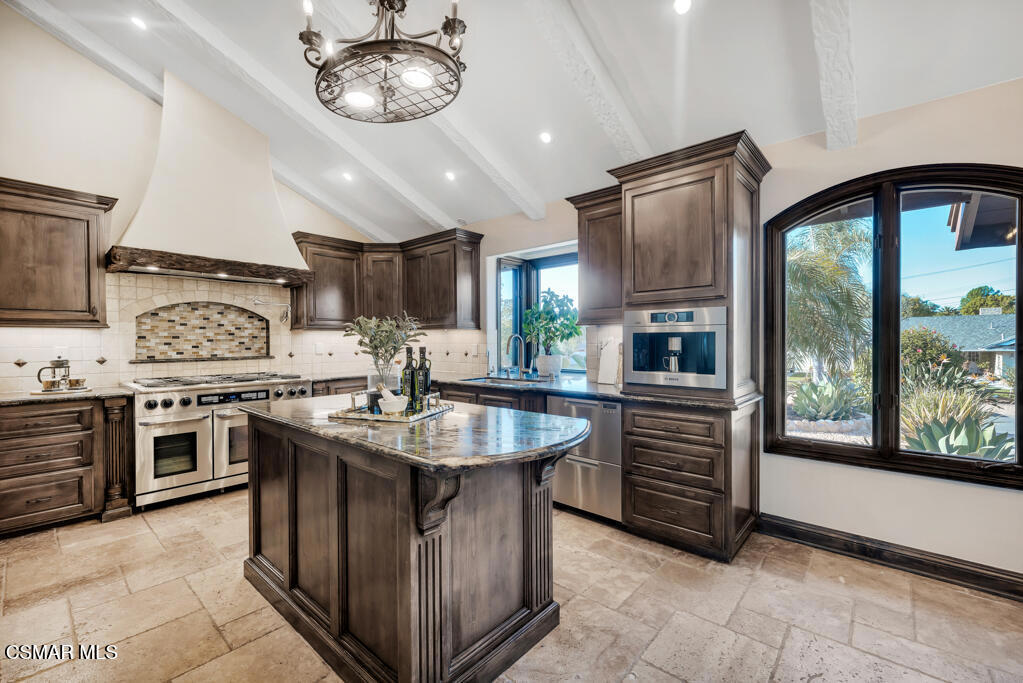 Waverly Heights-533 - 1005472 - Residential