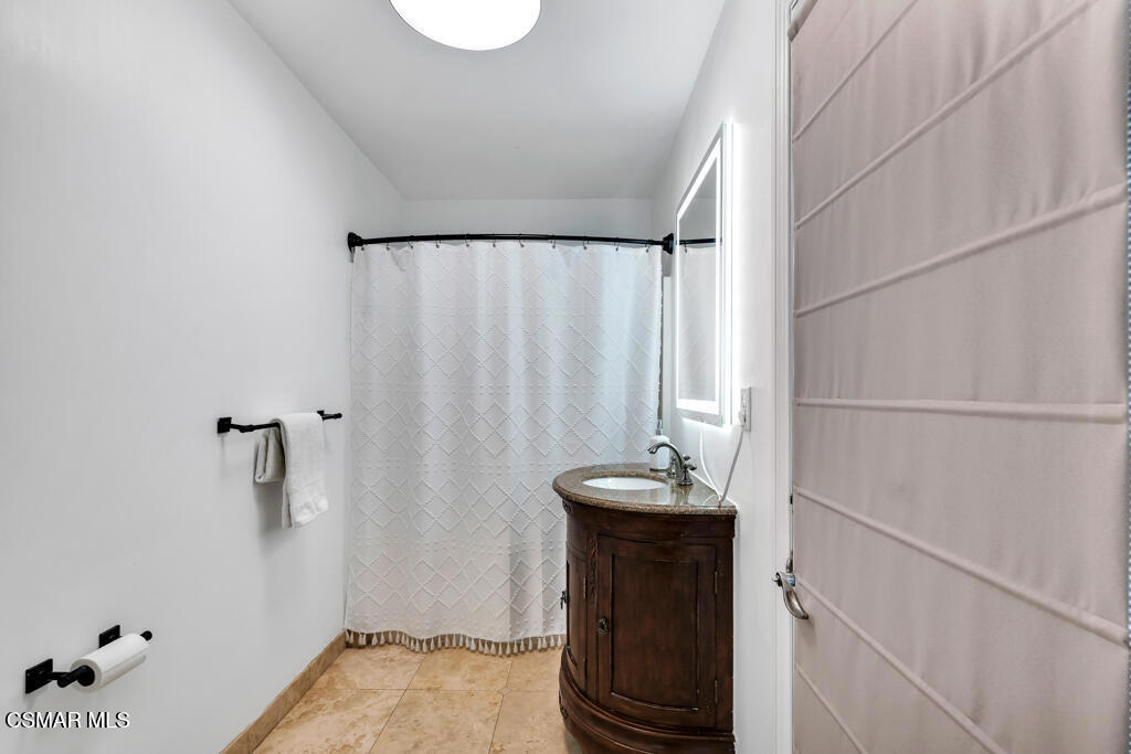 Waverly Heights-533 - 1005472 - Residential